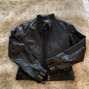 100% Genuine Leather Woman’s Motorcycle Jacket